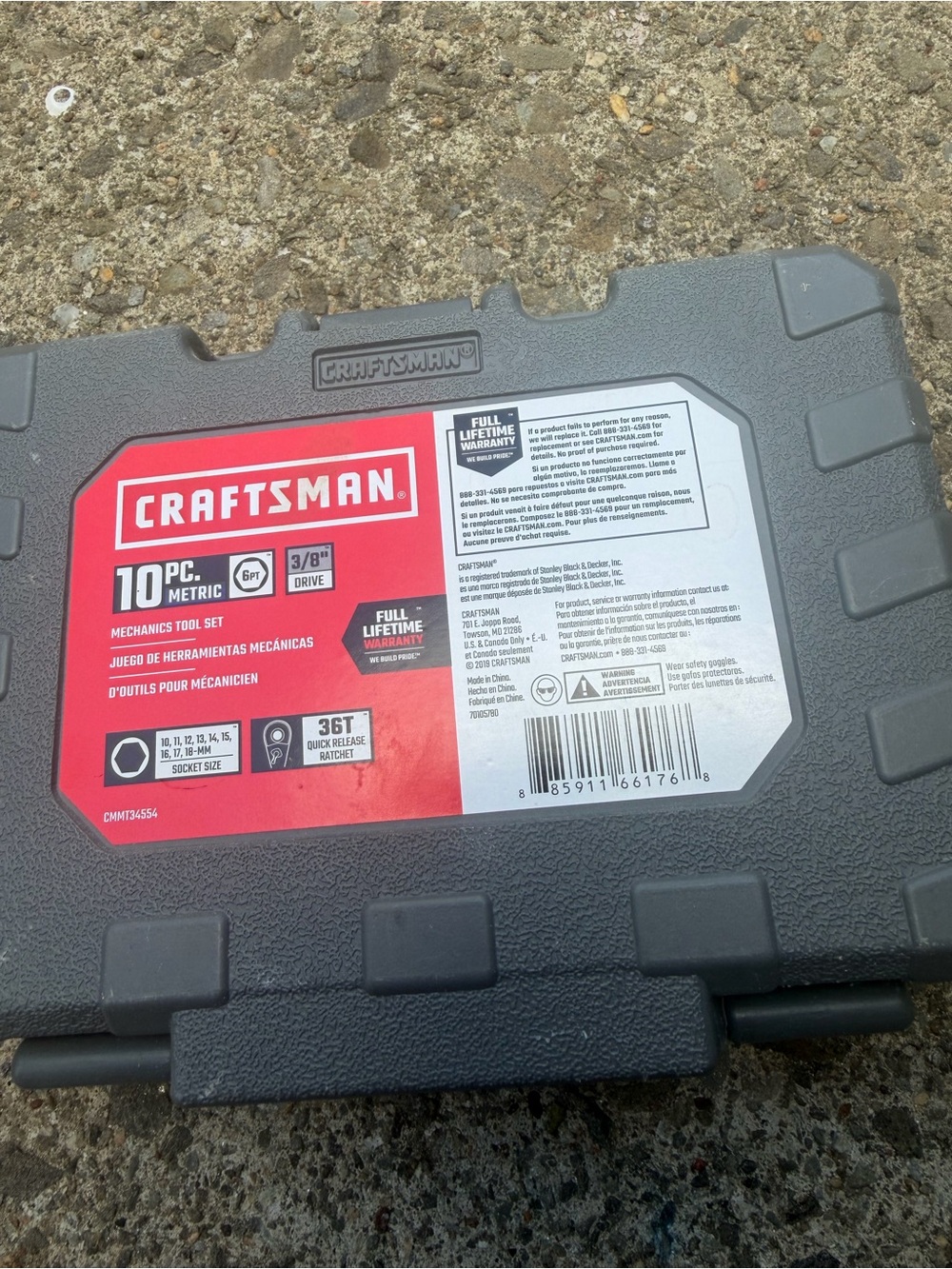 Craftsman 11-Piece Socket Set with Ratchet - Gray/Chrome